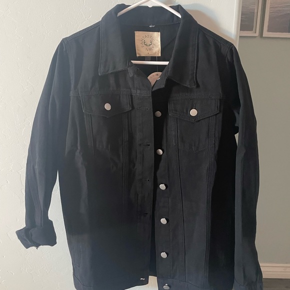 Black Denim Jean Jacket w/ Graphic Print "Stay Wild " - Picture 3 of 4